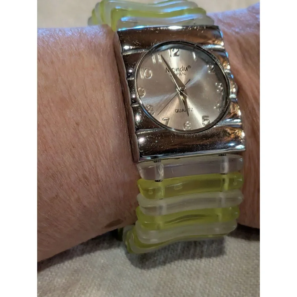 Mondu Quartz Japan Watch